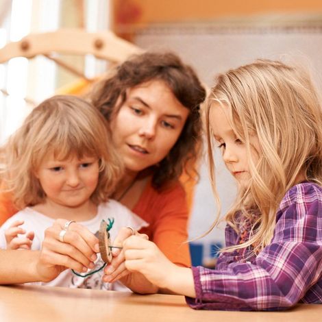 Auch Bundesfreiwilligendienst-Leistende bspw. in Dresden im Kindergarten können viel Freude mit Kindern haben